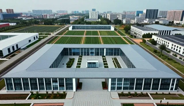 办公空间装修中定制家具安装的常见问题与应对策略